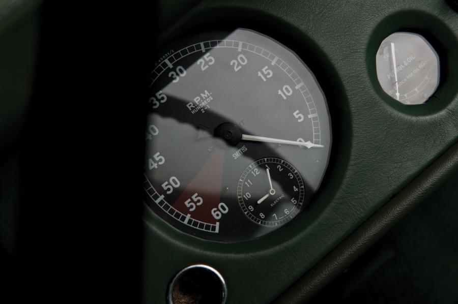  Jaguar XK120 Roadster 1952 года  (фото 14 из 25)